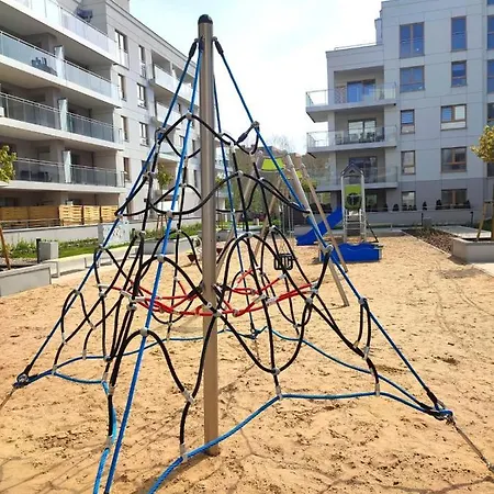 Danhouse 吉日茨科